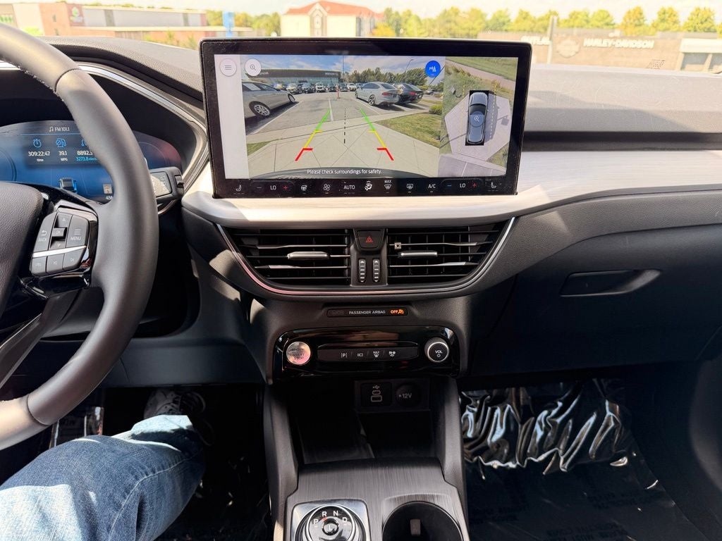 2024 Ford Escape Hybrid Platinum