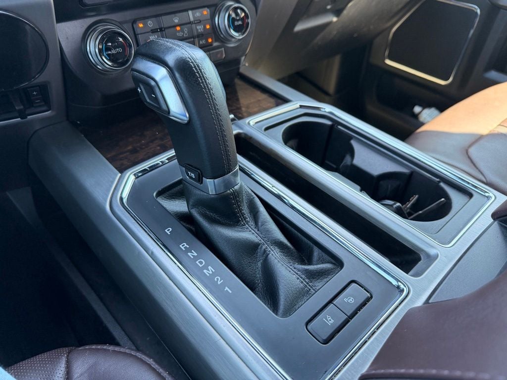2015 Ford F-150 Platinum