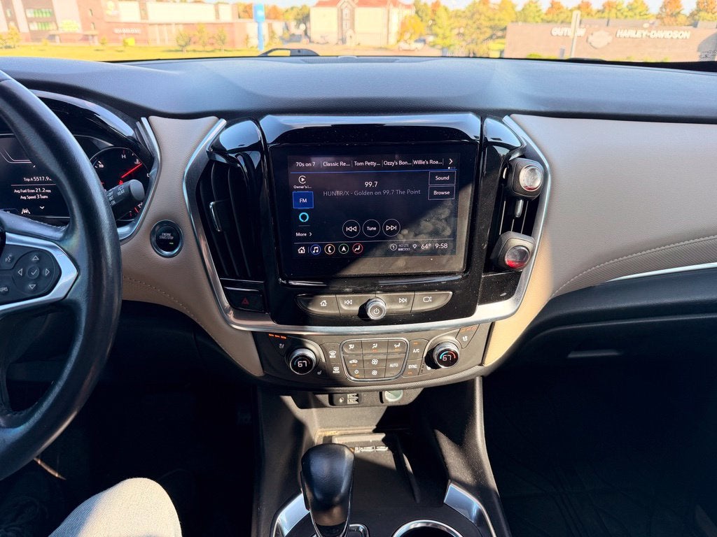 2022 Chevrolet Traverse Premier