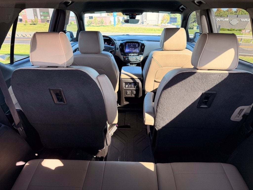 2022 Chevrolet Traverse Premier
