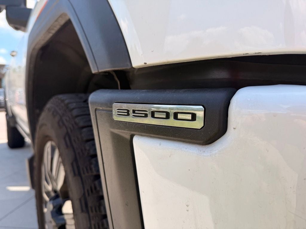2025 GMC Sierra 3500HD Denali Ultimate