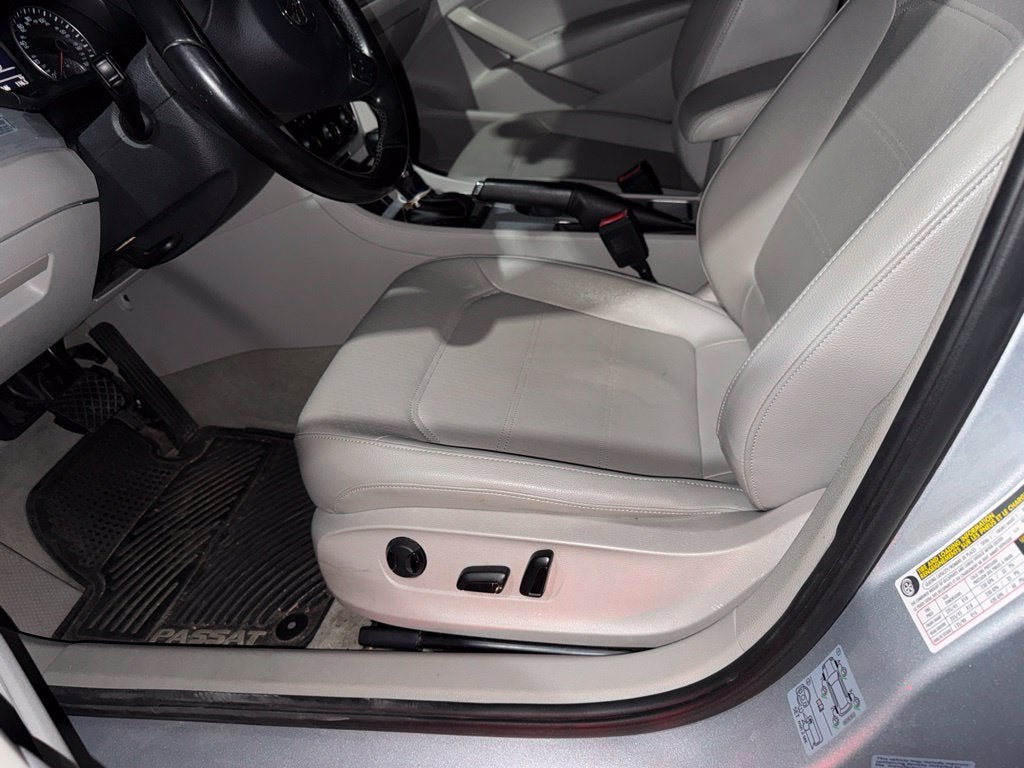 2013 Volkswagen Passat TDI SE