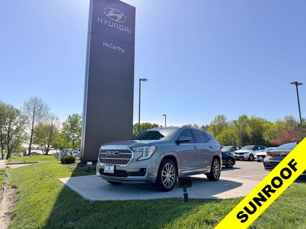2023 GMC Terrain Denali