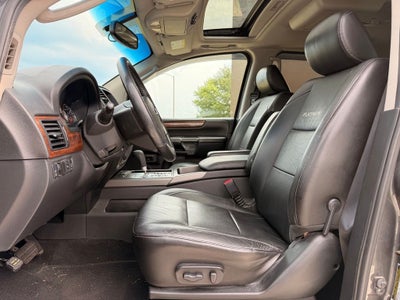 2012 Nissan Armada Platinum