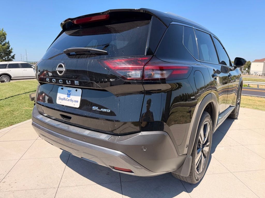 2022 Nissan Rogue SL