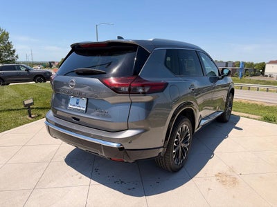 2024 Nissan Rogue Platinum