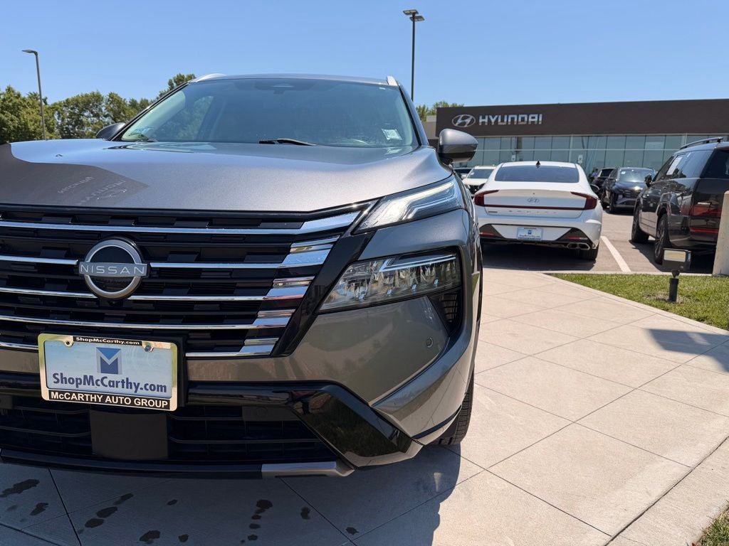 2024 Nissan Rogue Platinum
