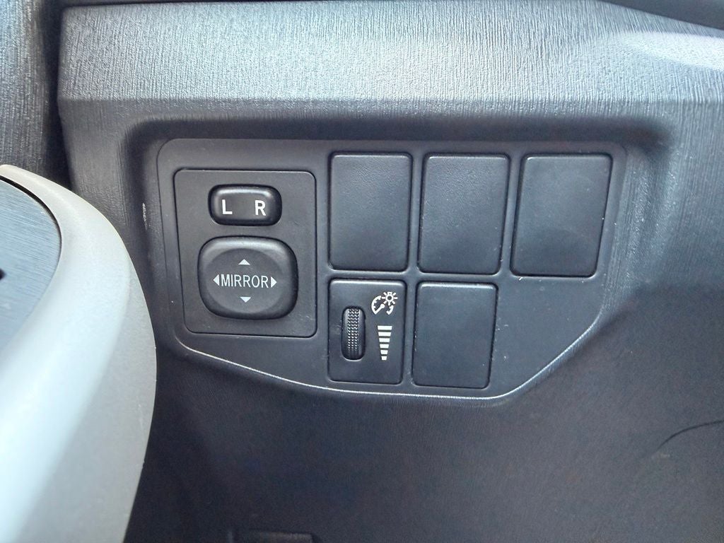 2013 Toyota Prius Four