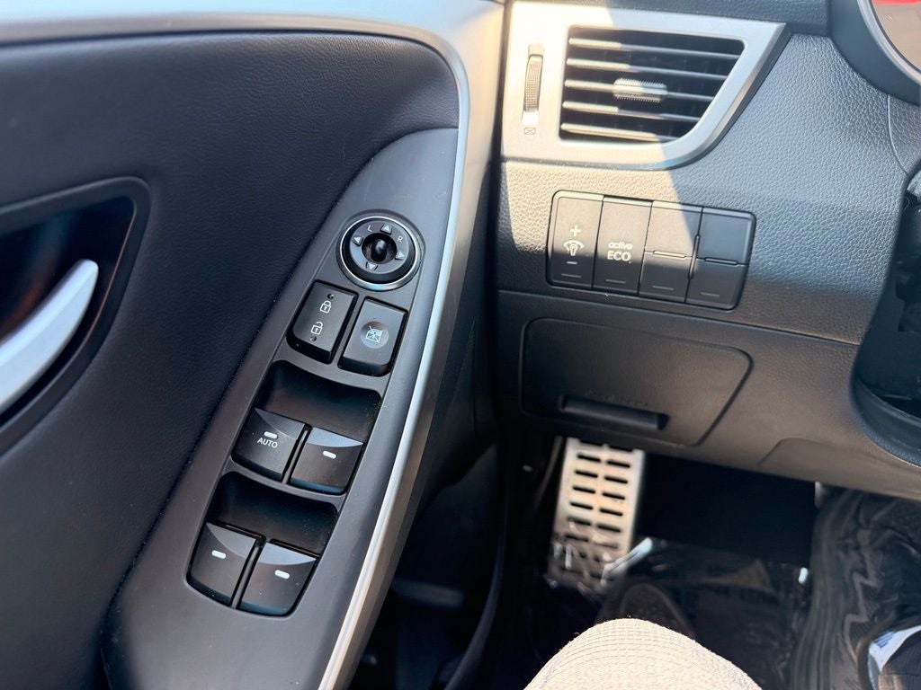2015 Hyundai Elantra GT Base Tech Package