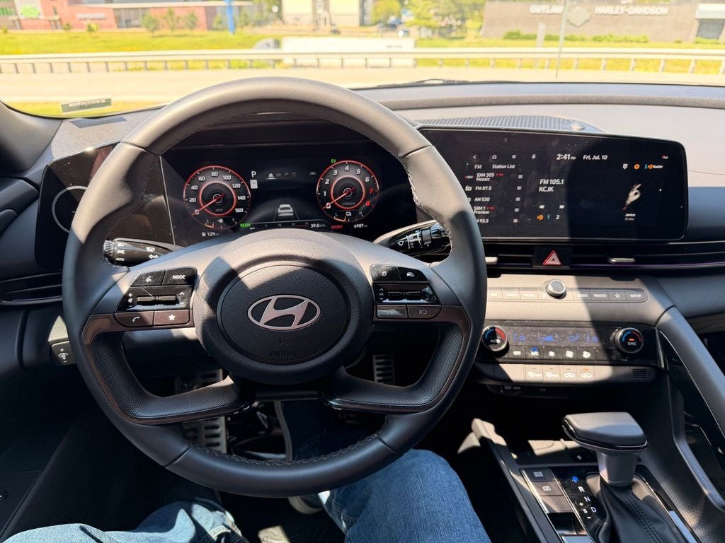 2025 Hyundai Elantra Hybrid SEL Sport