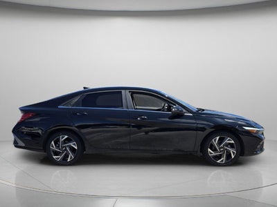 2024 Hyundai Elantra Hybrid Limited