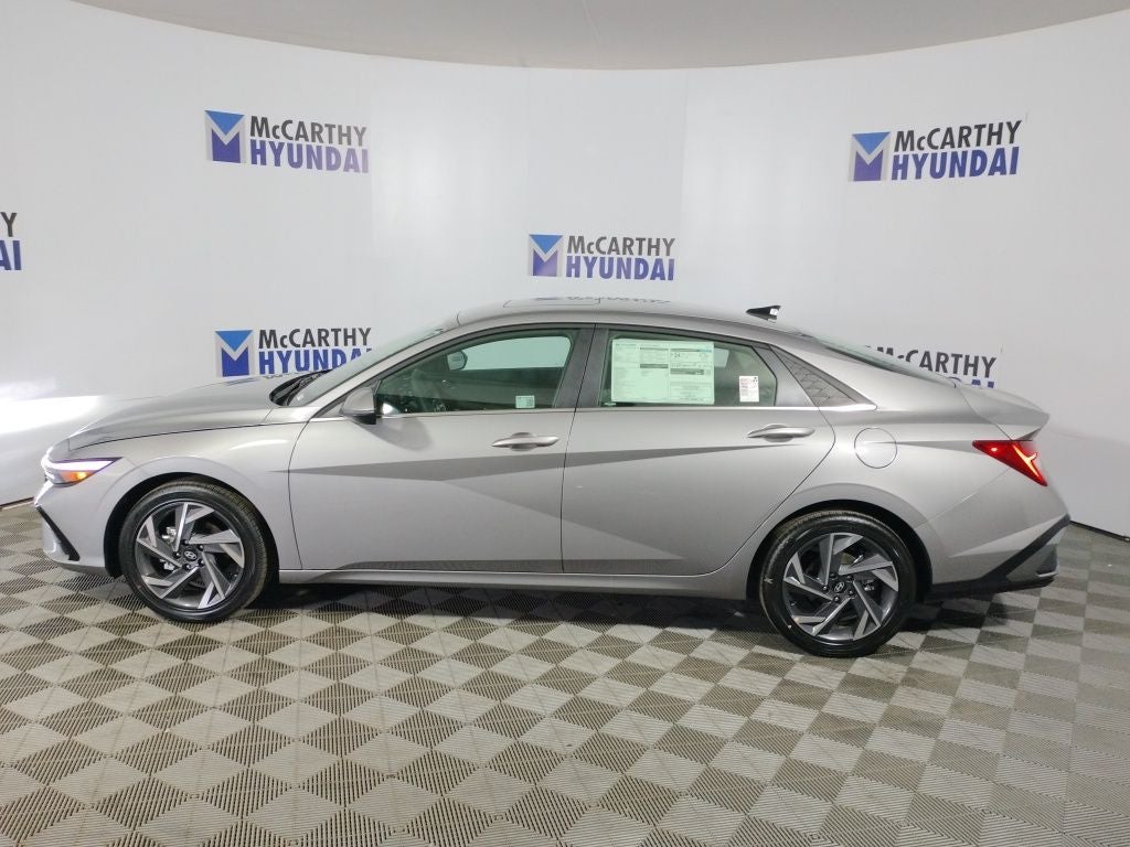 2025 Hyundai Elantra Limited