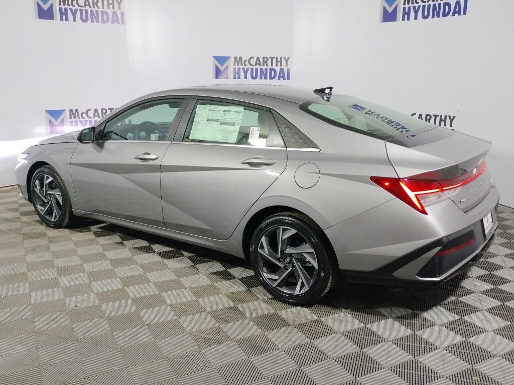 2025 Hyundai Elantra Limited