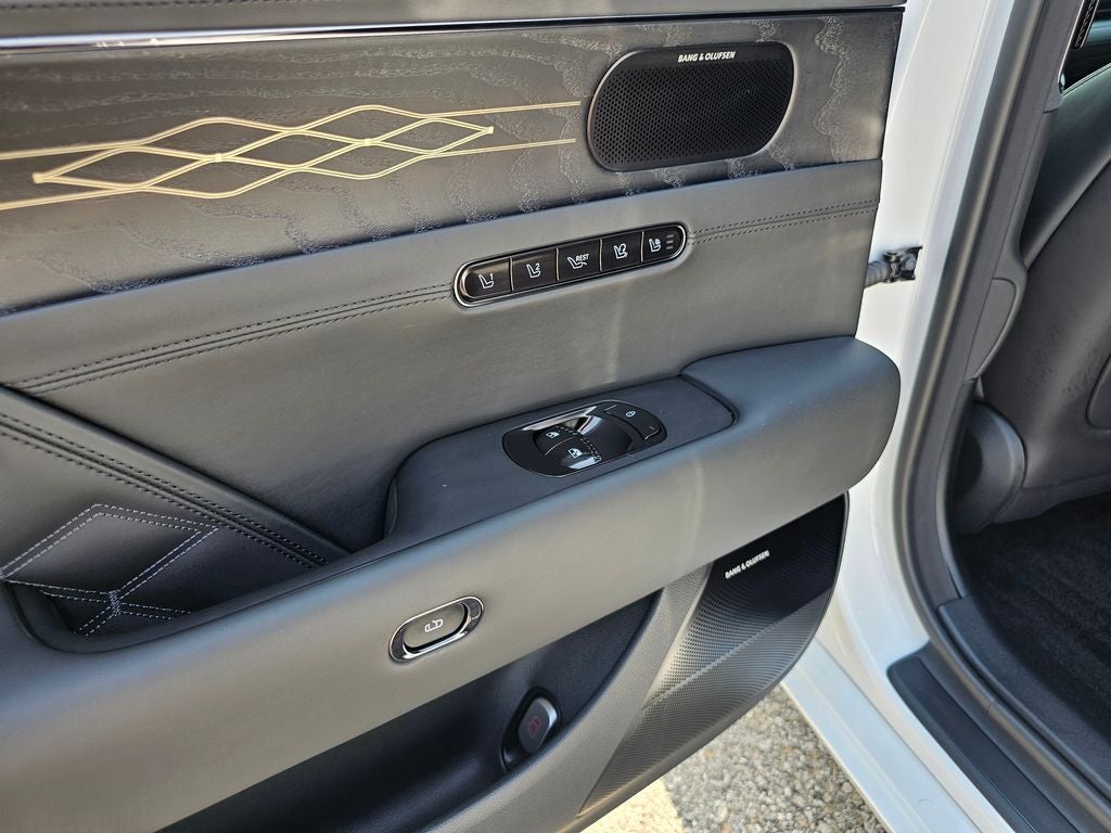2026 Genesis G90 3.5T e-SC