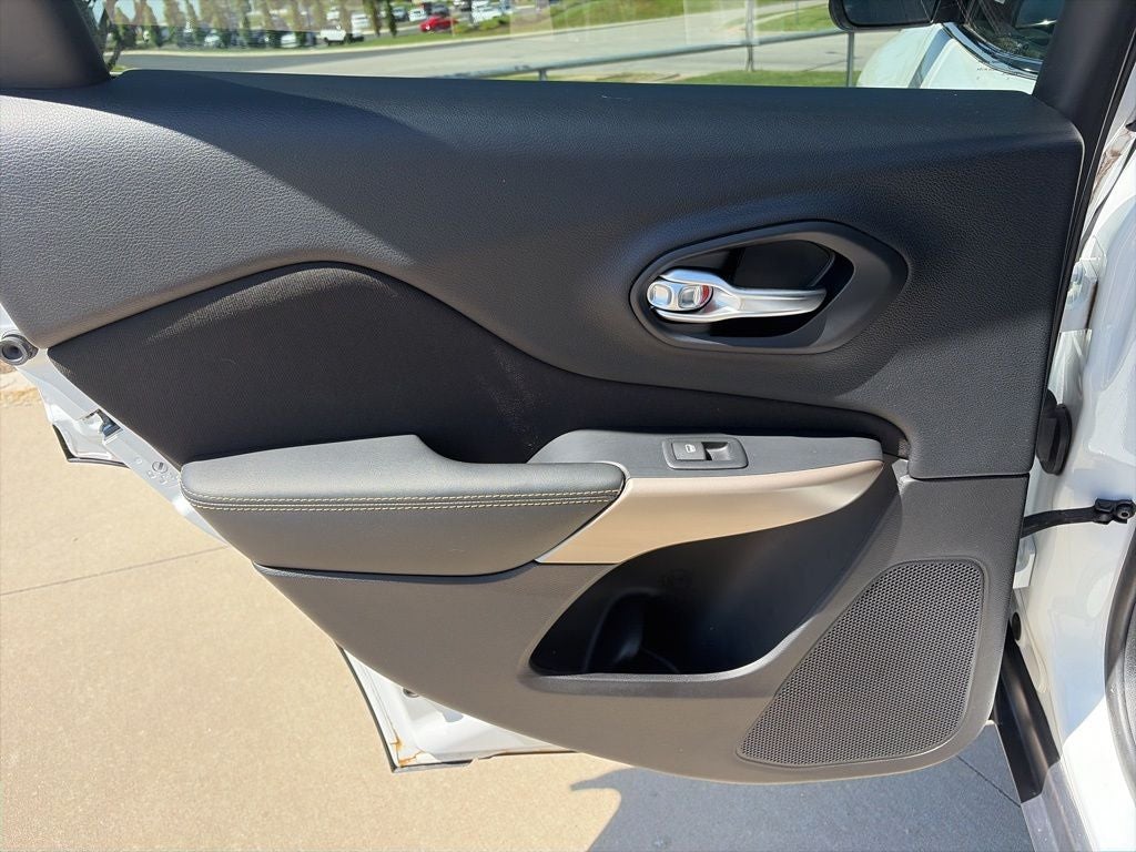 2017 Jeep Cherokee Latitude
