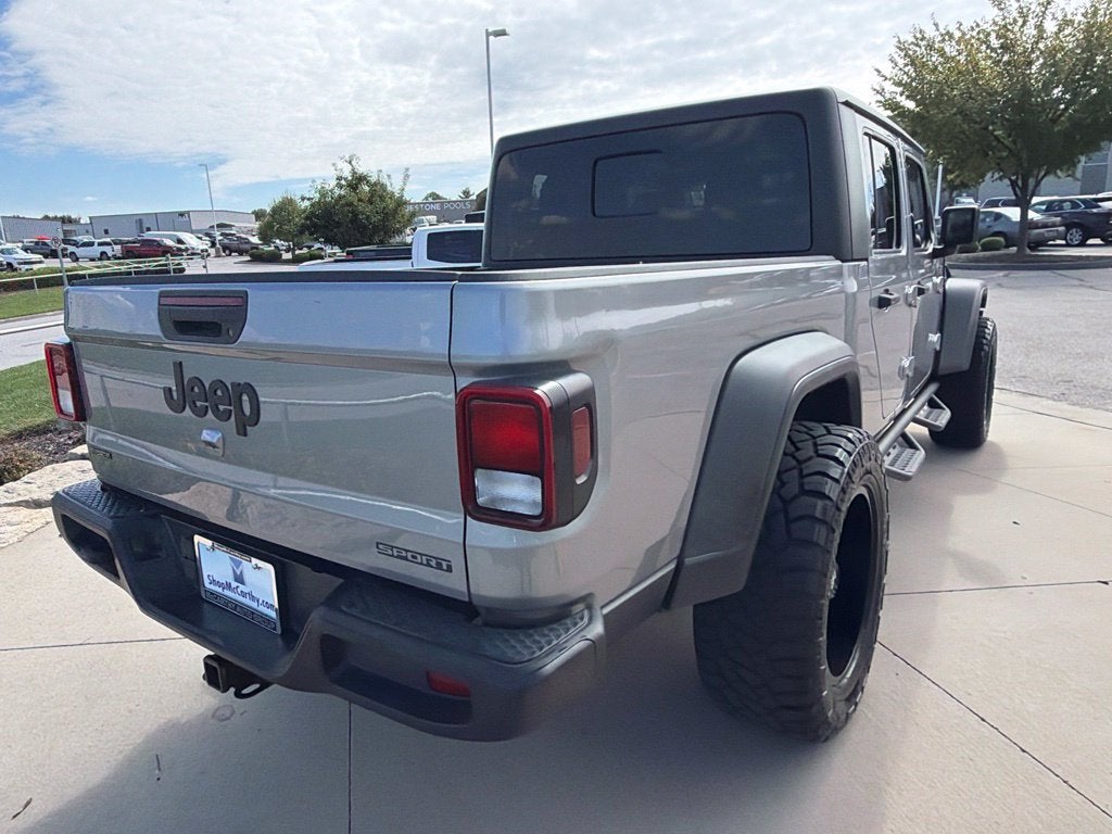 2020 Jeep Gladiator Sport