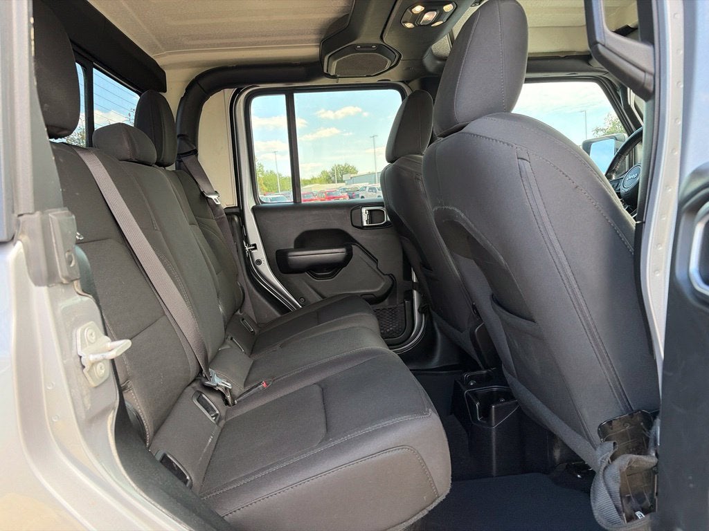 2020 Jeep Gladiator Sport