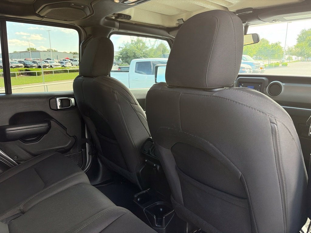 2020 Jeep Gladiator Sport