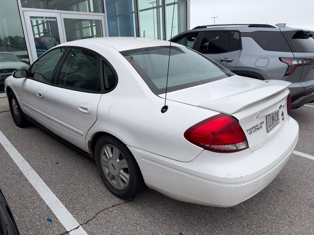 2007 Ford Taurus SEL