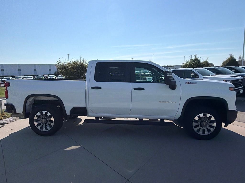 2024 Chevrolet Silverado 2500HD Custom
