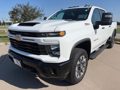 2024 Chevrolet Silverado 2500HD Custom