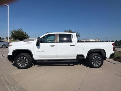 2024 Chevrolet Silverado 2500HD Custom