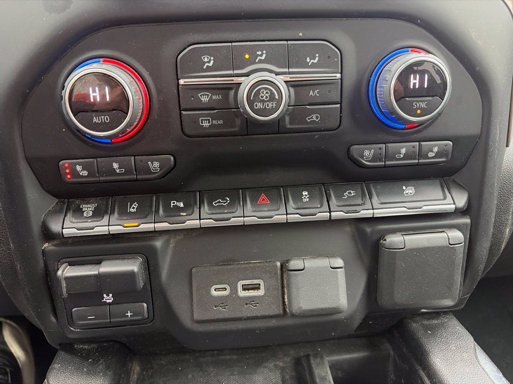 2022 Chevrolet Silverado 3500HD High Country