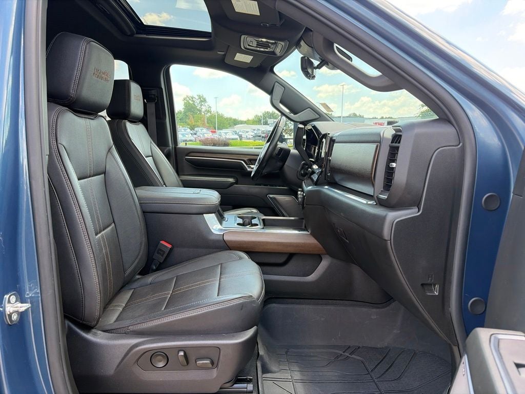2024 Chevrolet Silverado 3500HD High Country