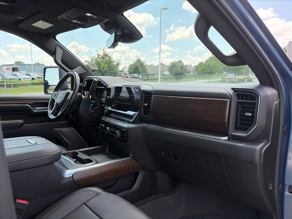 2024 Chevrolet Silverado 3500HD High Country