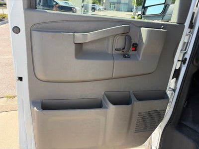 2025 Chevrolet Express 2500 Work Van Cargo