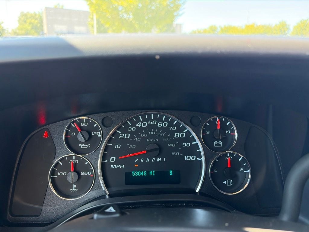 2025 Chevrolet Express 2500 Work Van Cargo