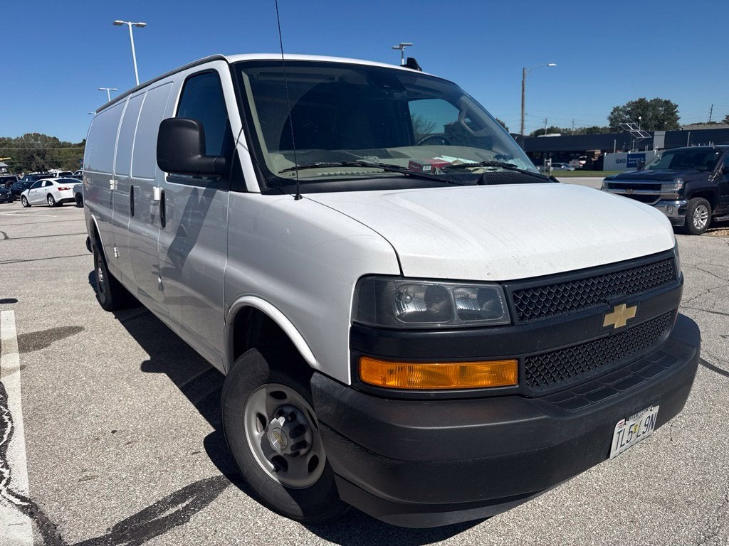 2024 Chevrolet Express 2500 Work Van Cargo