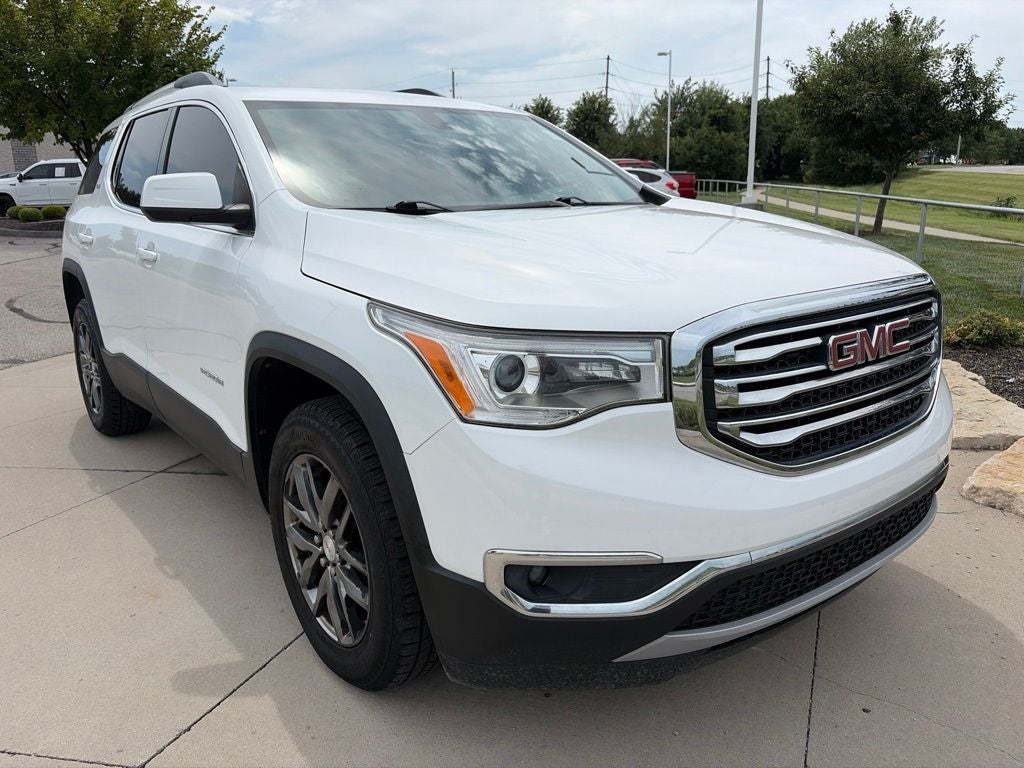 2017 GMC Acadia SLT-1