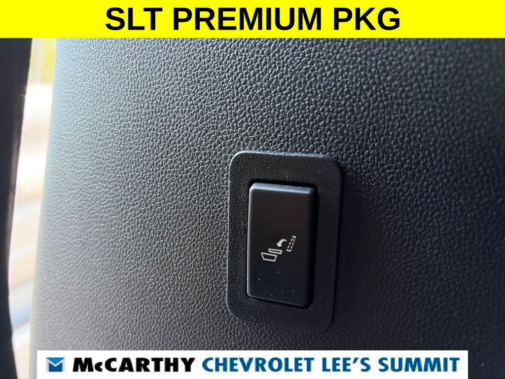 2022 GMC Yukon XL SLT