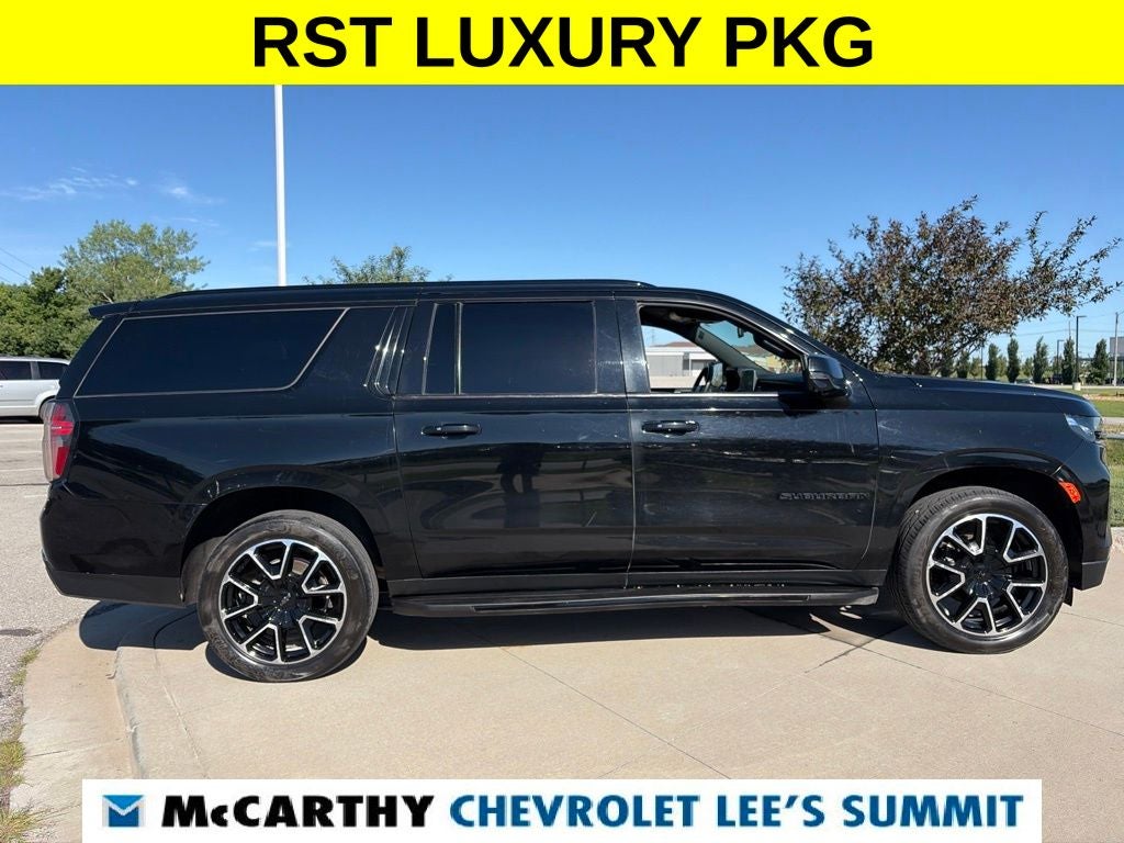 2022 Chevrolet Suburban RST