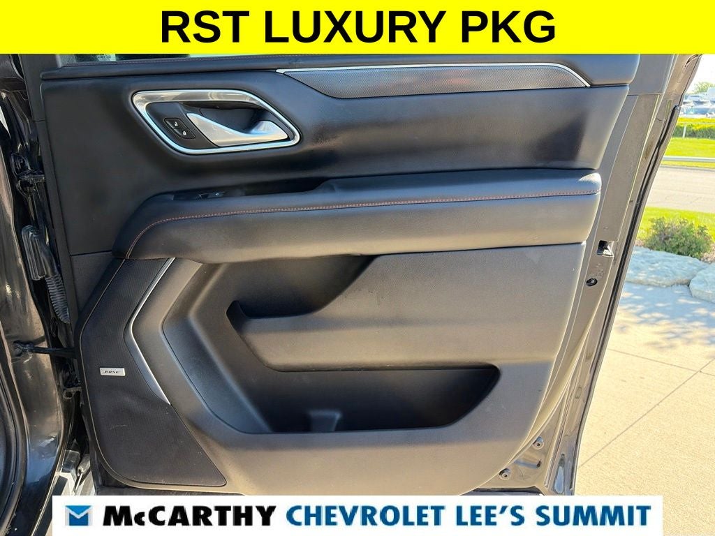 2022 Chevrolet Suburban RST