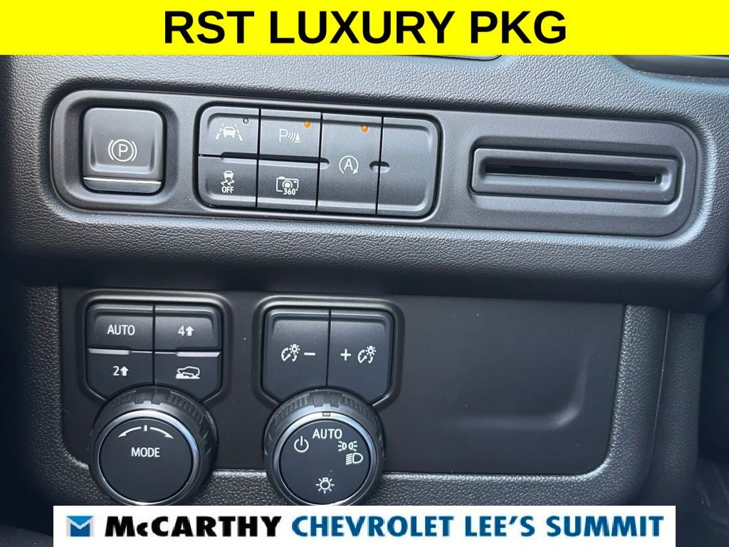 2024 Chevrolet Suburban RST
