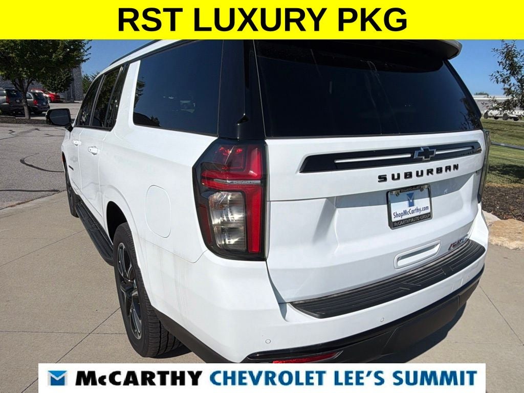2024 Chevrolet Suburban RST