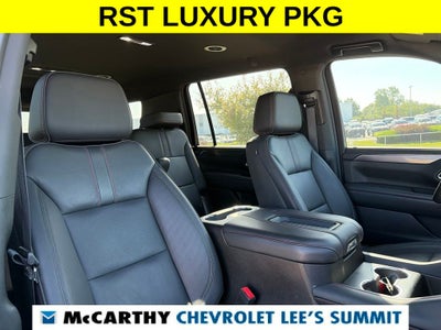 2024 Chevrolet Suburban RST
