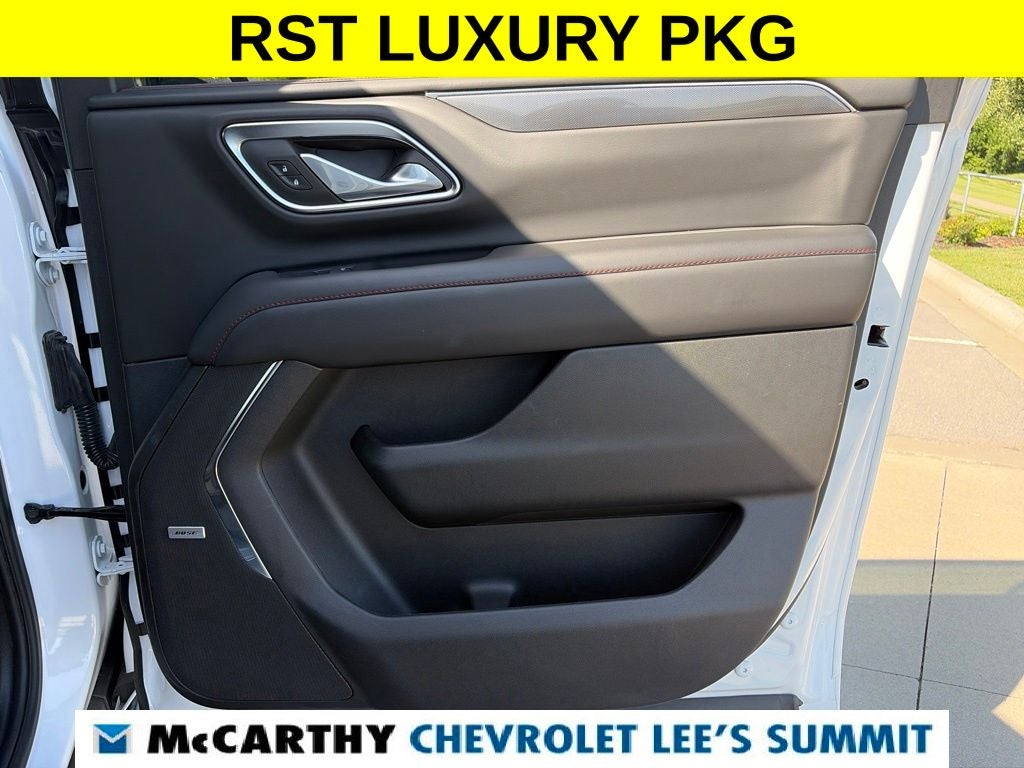 2024 Chevrolet Suburban RST