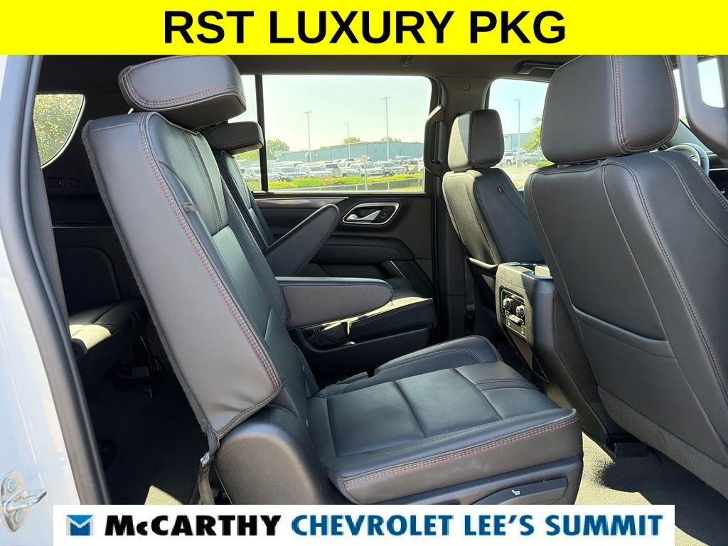 2024 Chevrolet Suburban RST