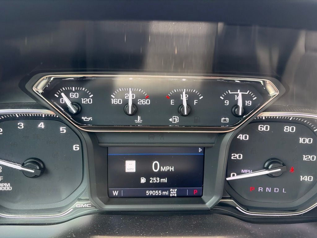2021 GMC Sierra 1500 AT4