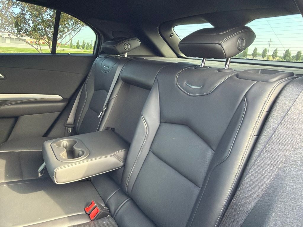 2020 Cadillac XT4 Premium Luxury