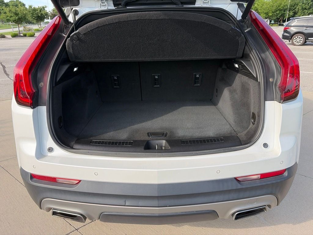 2020 Cadillac XT4 Premium Luxury