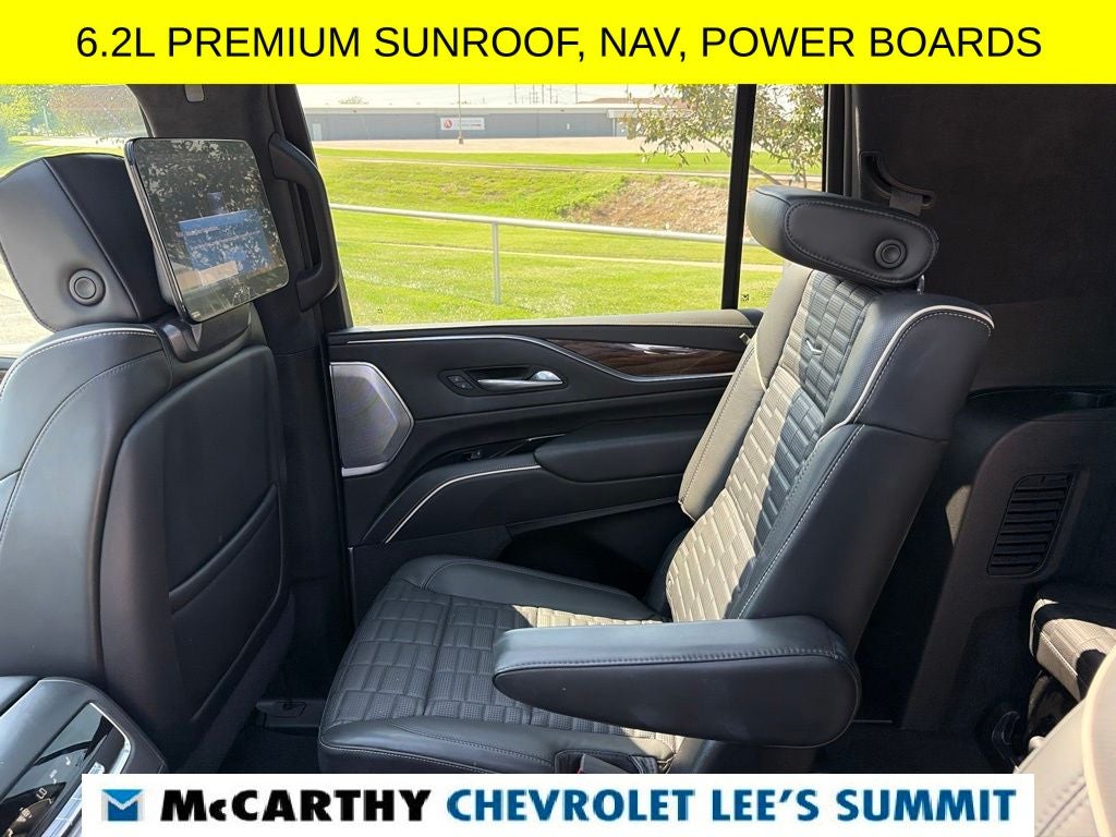 2022 Cadillac Escalade ESV Premium Luxury Platinum