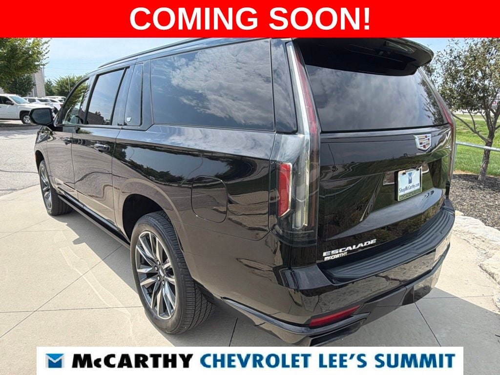 2023 Cadillac Escalade ESV Sport