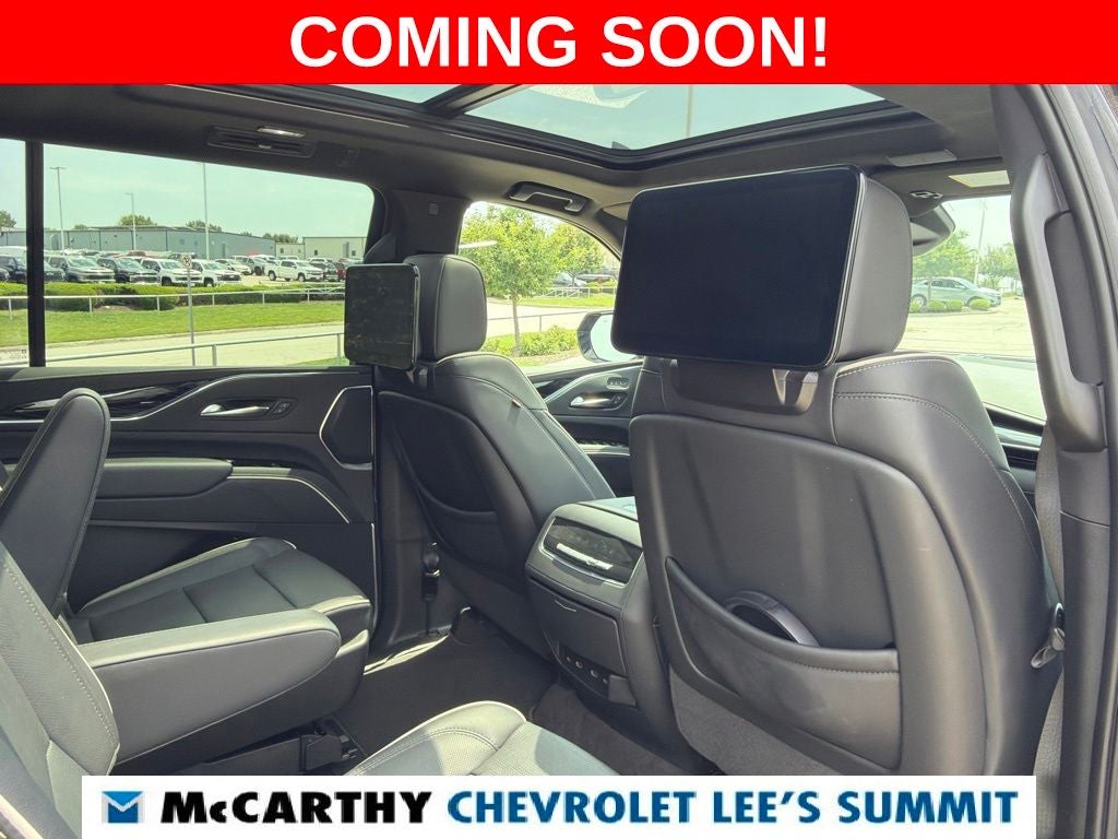 2023 Cadillac Escalade ESV Sport