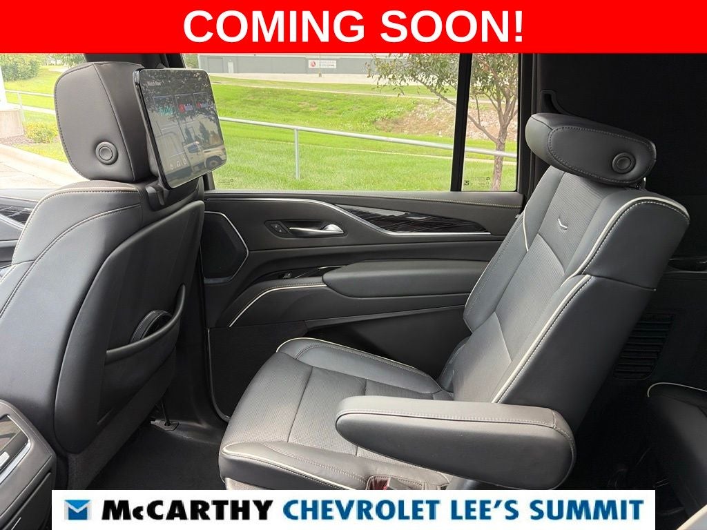 2023 Cadillac Escalade ESV Sport