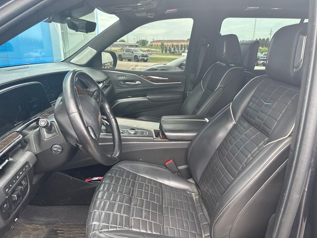 2022 Cadillac Escalade ESV Sport Platinum