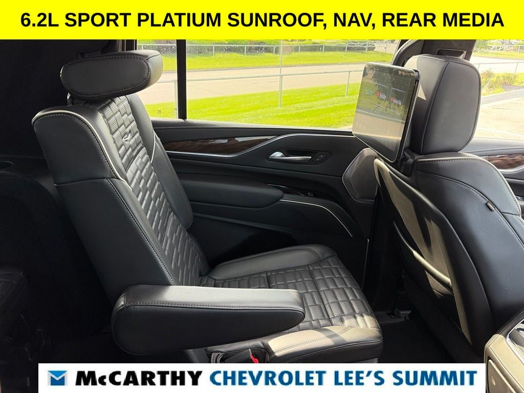2023 Cadillac Escalade ESV Sport Platinum